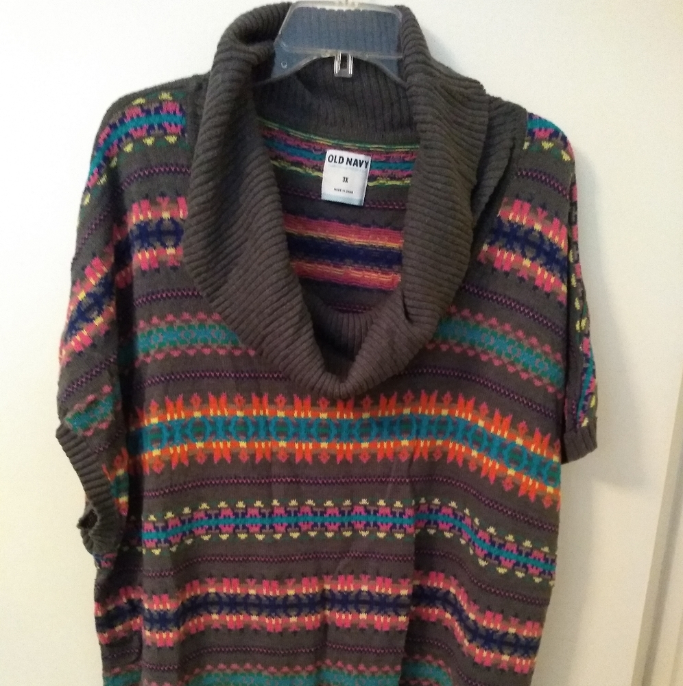 Women's short sleeve cowl neck argyle sweater